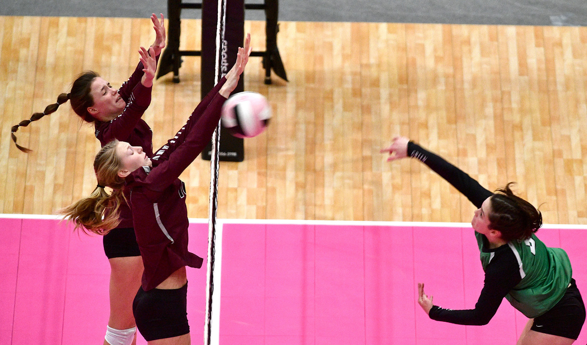 Western Christian vs Osage state volleyball